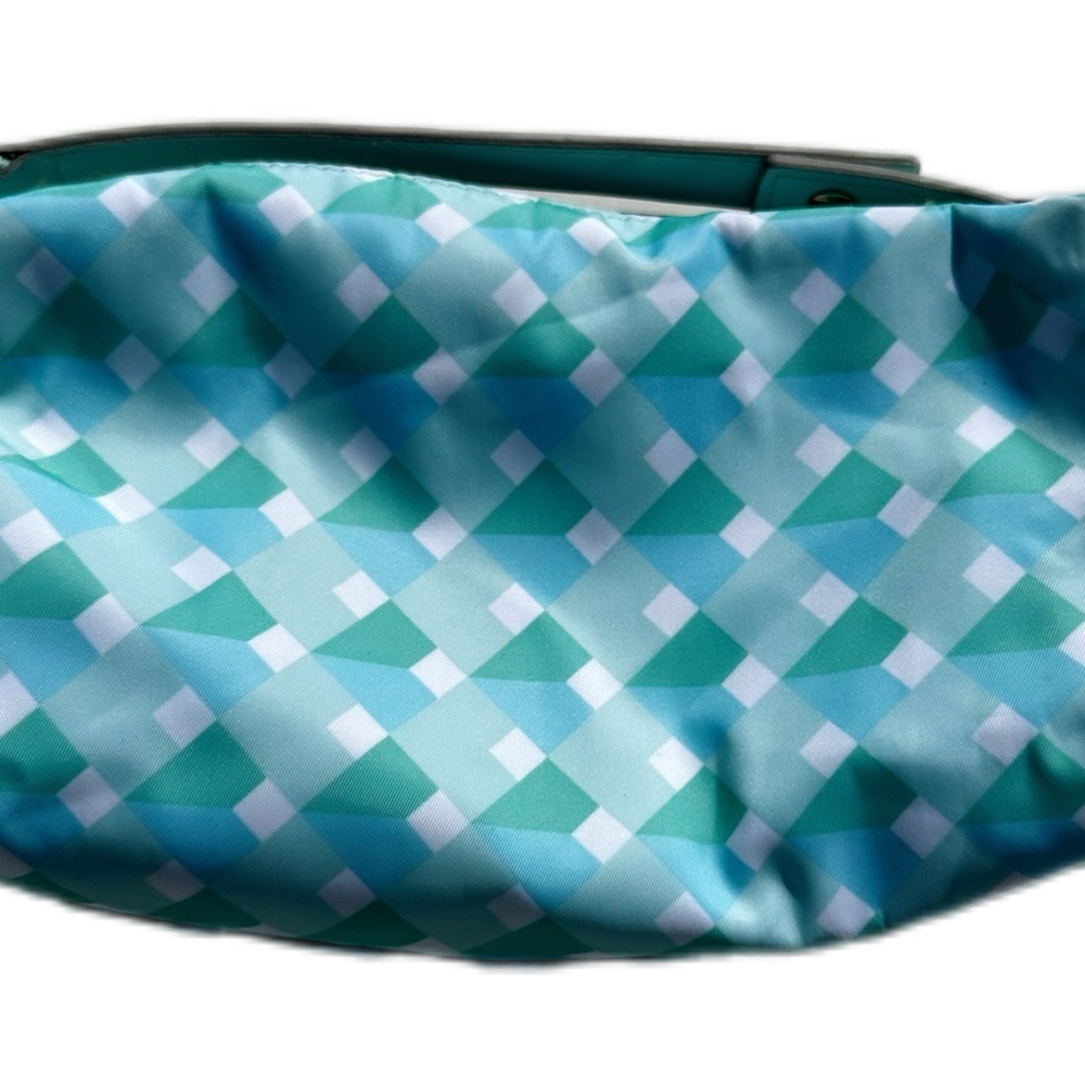 Estee Lauder Blue and White Cosmetic Bag with Textured Design - Picture 2 of 2